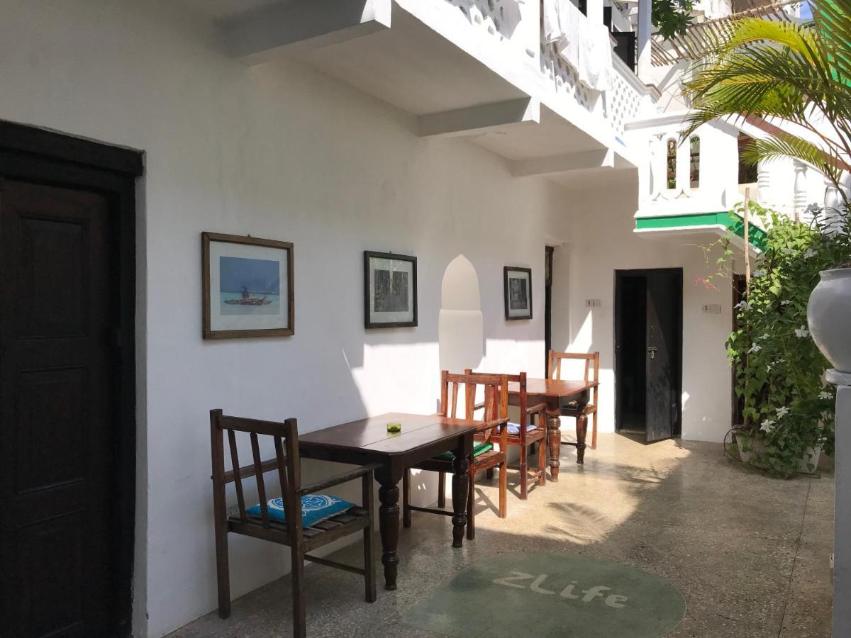 Хостел Zlife Stone Town Занзибар Экстерьер фото